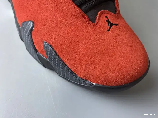 654459-670 Red Jordan Retro Challenge Air 14 0426